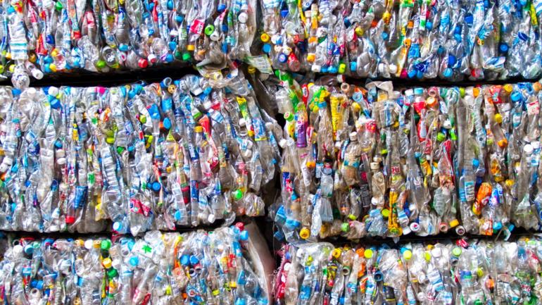 Plastic pollution and corporate accountability: toward harmonized disclosure metrics  